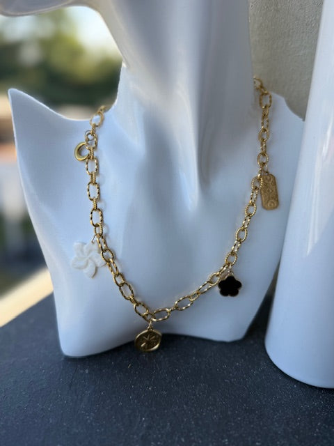 Collier Cinq Symboles